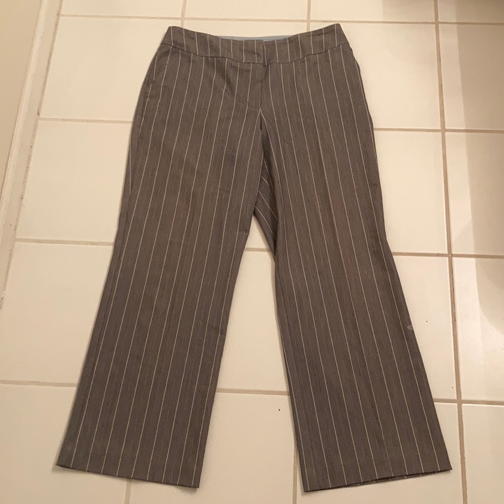 Chapter One Grey Pinstripes Sz 12 Dress Trousers